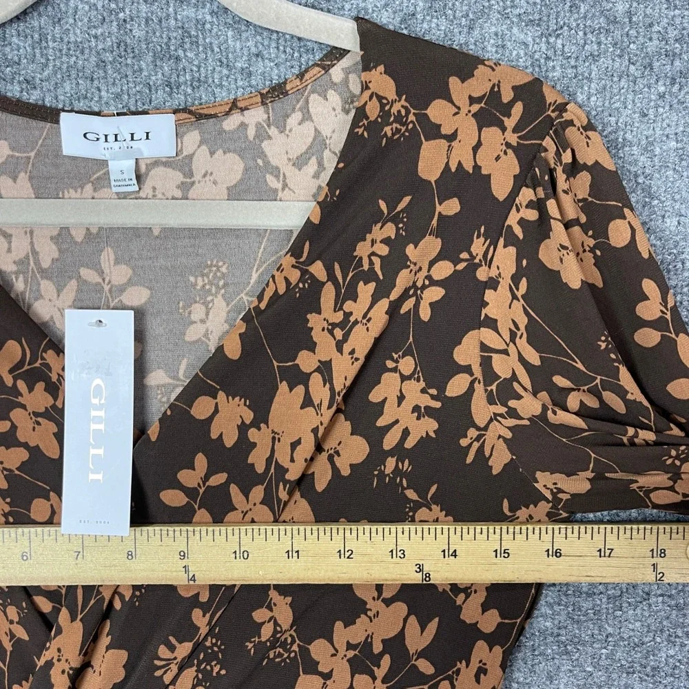 New Gilli Floral Mini Dress Womens Small Brown NWT Long Sleeve V-Neck Faux Wrap